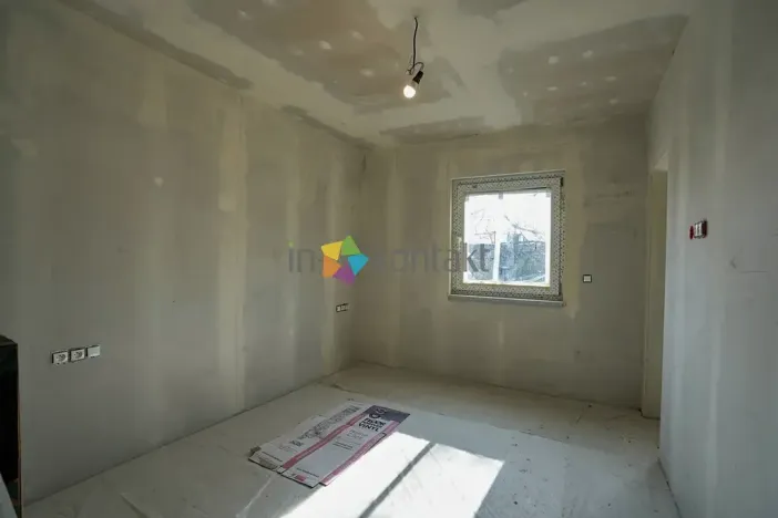 Prodej rodinného domu, Holasovice, 107 m2