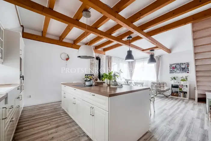 Prodej rodinného domu, Líšnice, 181 m2