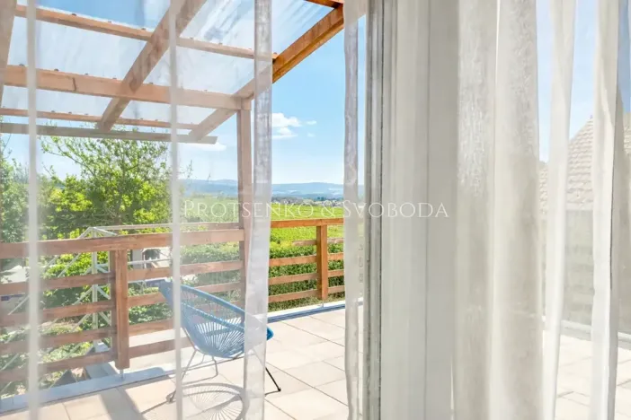 Prodej rodinného domu, Líšnice, 181 m2