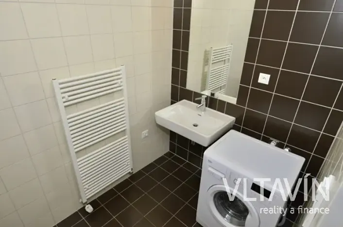 Pronájem bytu 2+kk, Praha - Smíchov, Švédská, 62 m2