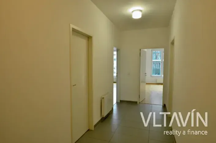 Pronájem bytu 2+kk, Praha - Smíchov, Švédská, 62 m2