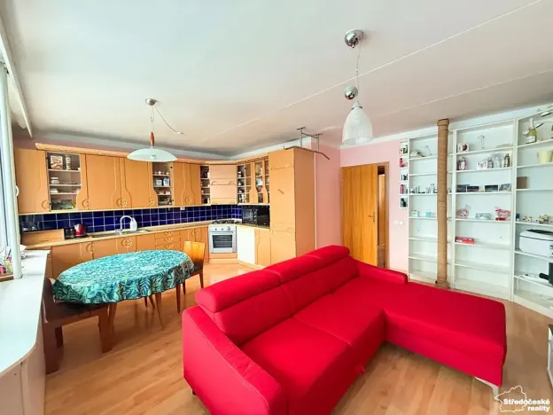 Prodej bytu 3+kk, Praha - Prosek, Veltruská, 57 m2