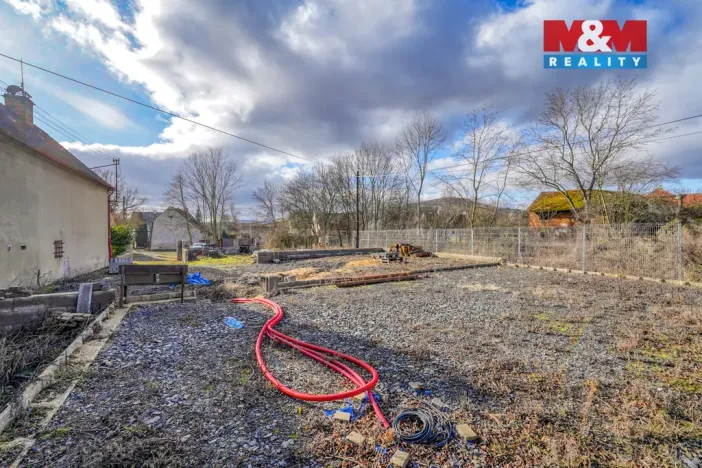 Prodej pozemku pro bydlení, Vroutek - Skytaly, 615 m2