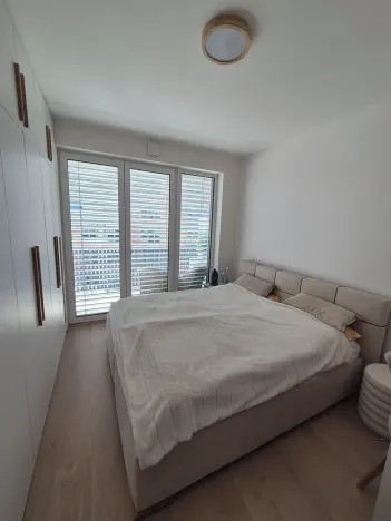 Pronájem bytu 2+kk, Kladno, Bohumila Landy, 42 m2