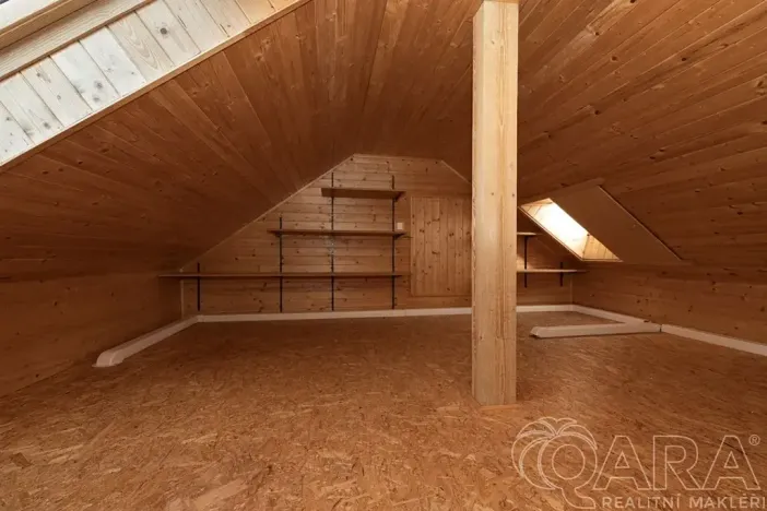 Prodej rodinného domu, Dolní Břežany, K Písnici, 136 m2