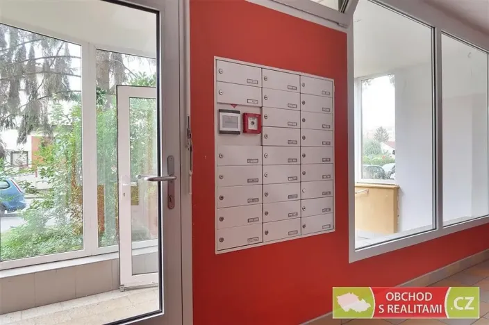 Pronájem bytu 2+kk, Praha, Ctěnická, 39 m2