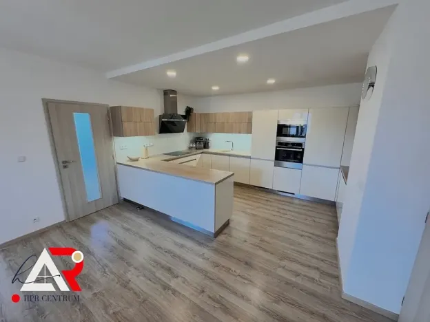 Prodej rodinného domu, Velešovice, 451 m2