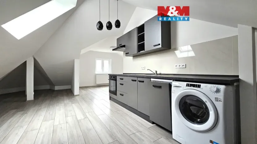 Pronájem bytu 1+kk, Nejdek, Chodovská, 49 m2