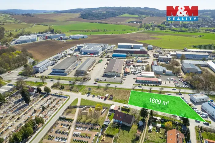 Prodej komerčního pozemku, Kuřim, 2221 m2