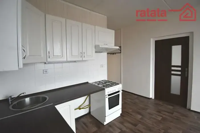 Pronájem bytu 1+1, Chomutov, Růžová, 35 m2