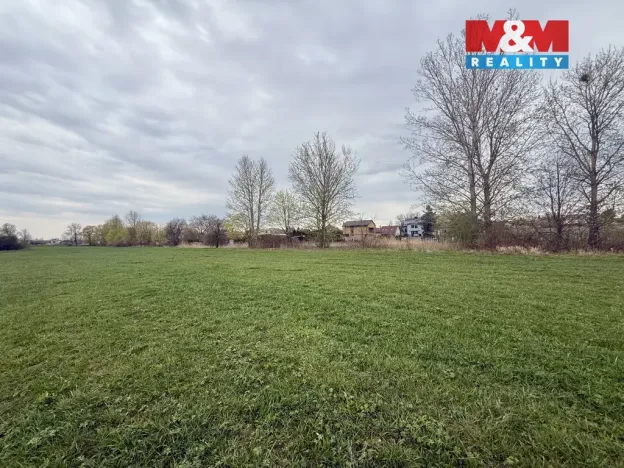 Prodej louky, Hradec Králové, 3647 m2