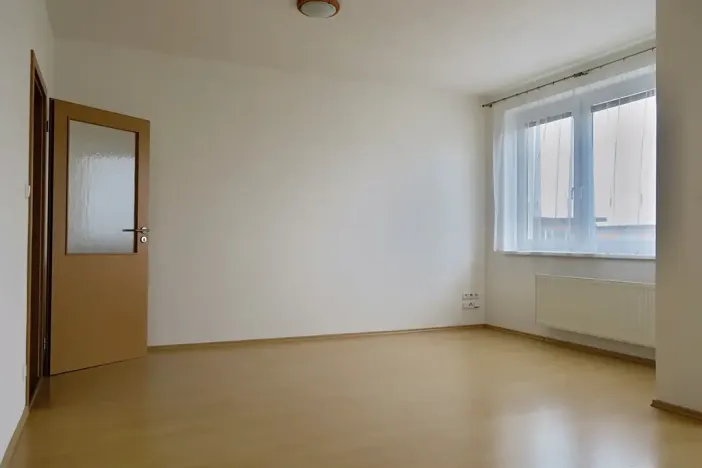 Pronájem bytu 1+kk, Brno, Dusíkova, 41 m2