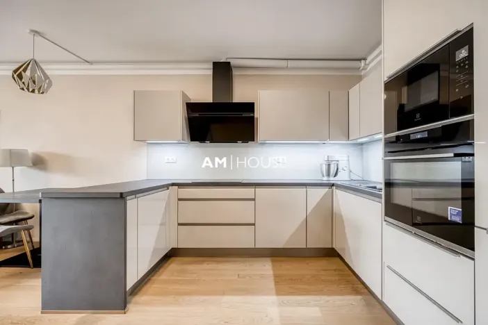 Prodej bytu 3+kk, Praha - Kbely, Plzákova, 74 m2