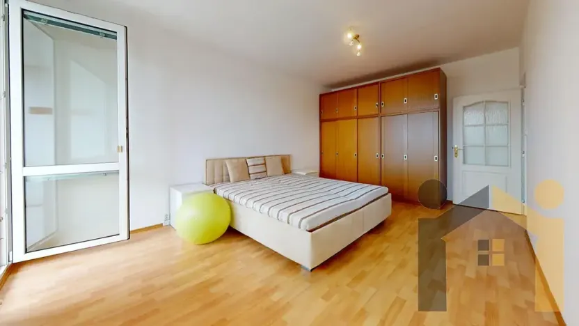 Pronájem bytu 3+1, Praha - Kamýk, Rabyňská, 78 m2