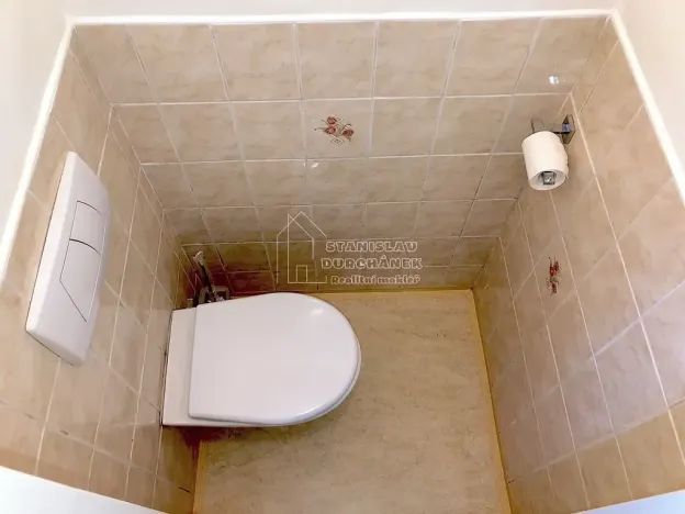 Pronájem bytu 1+1, Praha - Střešovice, Farní, 40 m2