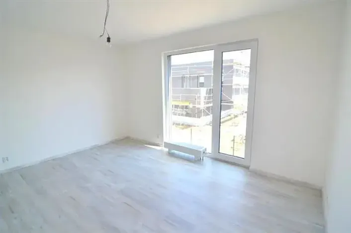 Pronájem bytu 5+kk, Vestec, Erbenova, 140 m2