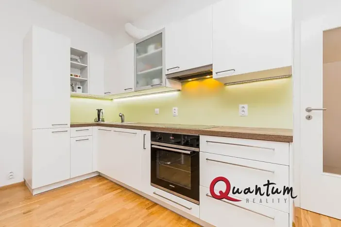 Pronájem bytu 2+kk, Praha - Hlubočepy, Devonská, 53 m2