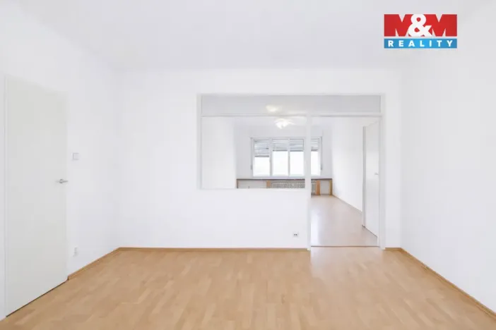 Pronájem bytu 3+1, Praha - Nové Město, Masarykovo nábřeží, 110 m2