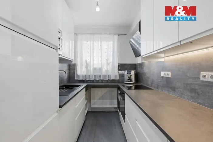 Prodej rodinného domu, Louny, Jabloňová, 126 m2