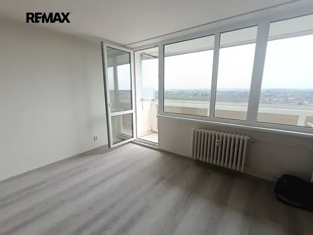 Pronájem bytu 3+kk, Praha - Petrovice, Frostova, 71 m2