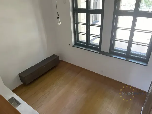 Prodej bytu 1+kk, Praha - Vršovice, Bartoškova, 40 m2