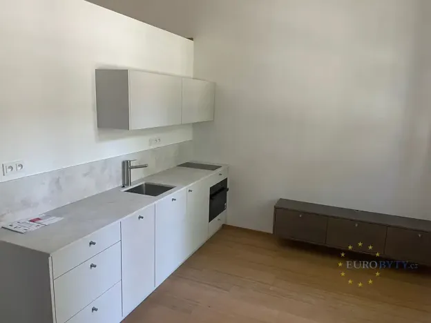 Prodej bytu 1+kk, Praha - Vršovice, Bartoškova, 40 m2