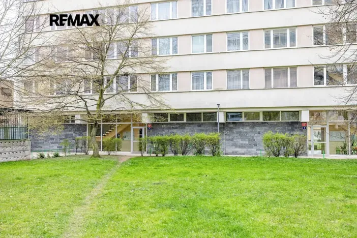 Pronájem bytu 1+1, Praha - Krč, Horáčkova, 34 m2