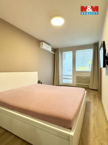 Pronájem bytu 2+1, Praha - Vršovice, Turkmenská, 51 m2