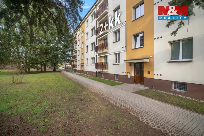 Prodej bytu 2+kk, Praha - Suchdol, U kruhovky, 53 m2