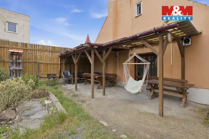 Prodej rodinného domu, Lubenec, Chýšská, 190 m2