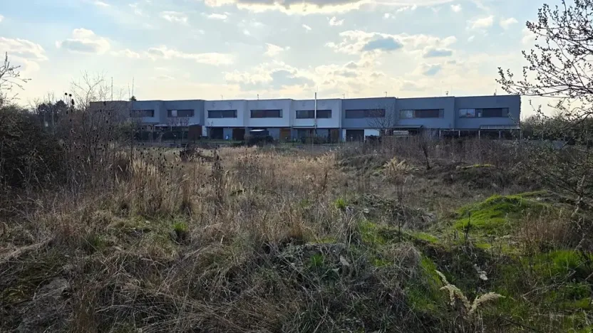 Dražba komerčního pozemku, Praha - Ďáblice, Červenomlýnská, 3900 m2