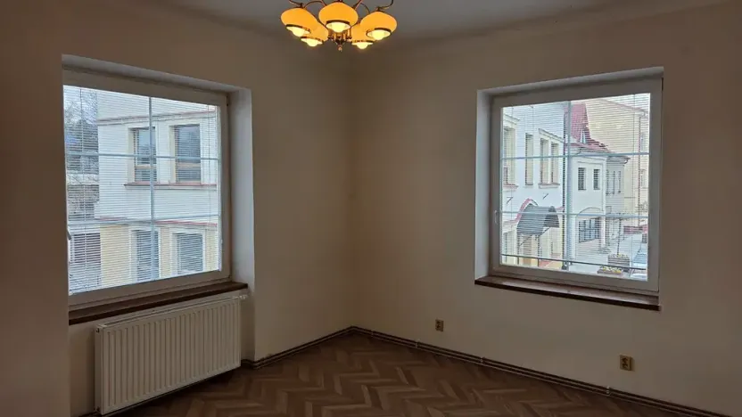 Pronájem kanceláře, Frýdlant nad Ostravicí, Náměstí, 20 m2