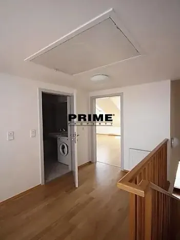 Pronájem bytu 5+1, Praha - Smíchov, Štefánikova, 168 m2