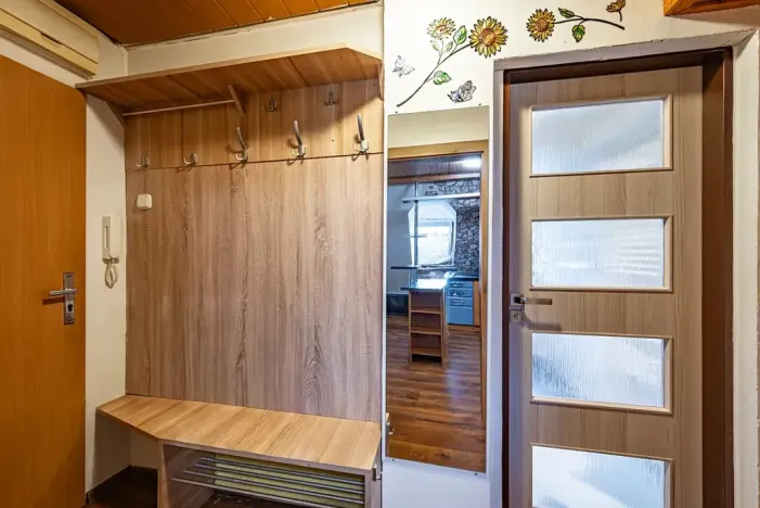 Prodej bytu 2+1, Chodov, Bezručova, 64 m2