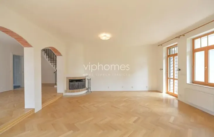 Pronájem vily, Praha - Nebušice, 250 m2