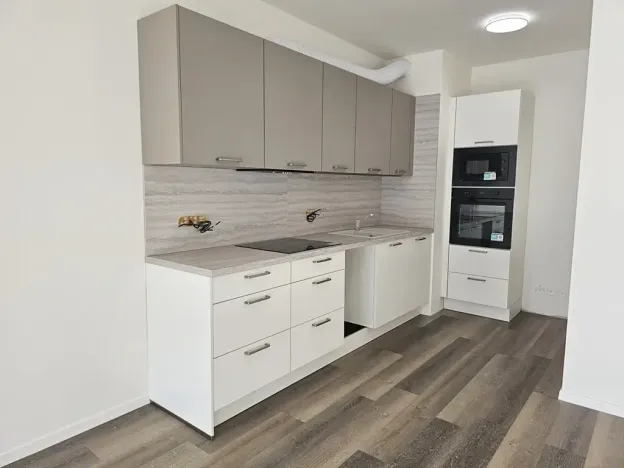 Pronájem bytu 2+kk, Praha - Vysočany, Gerstelova, 52 m2