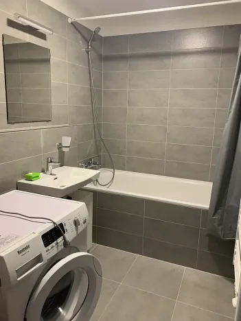 Prodej bytu 2+kk, Praha - Hostivař, Hornoměcholupská, 57 m2