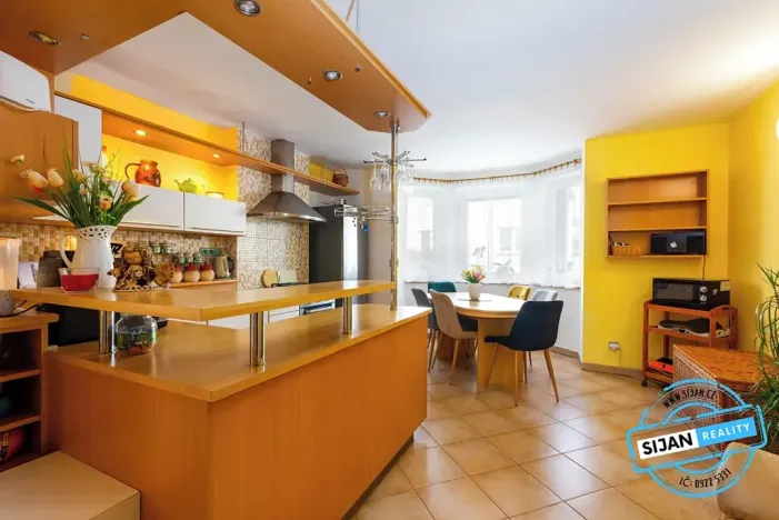 Prodej rodinného domu, Opava, Slezská, 275 m2