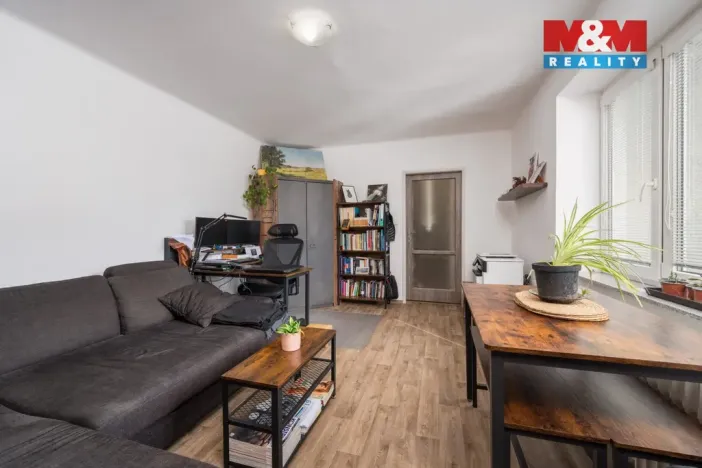 Prodej bytu 1+1, České Budějovice - České Budějovice 6, Mánesova, 33 m2