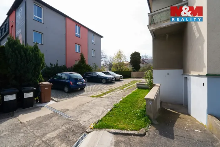 Prodej bytu 1+1, České Budějovice - České Budějovice 6, Mánesova, 33 m2