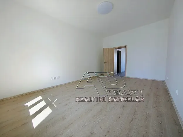 Pronájem bytu 1+kk, České Budějovice, Fráni Šrámka, 40 m2