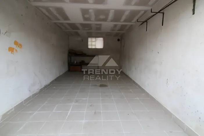 Pronájem garáže, Plzeň, Lobezská, 15 m2