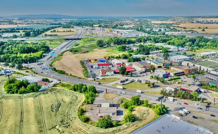 Prodej skladu, Brno, Hněvkovského, 5000 m2