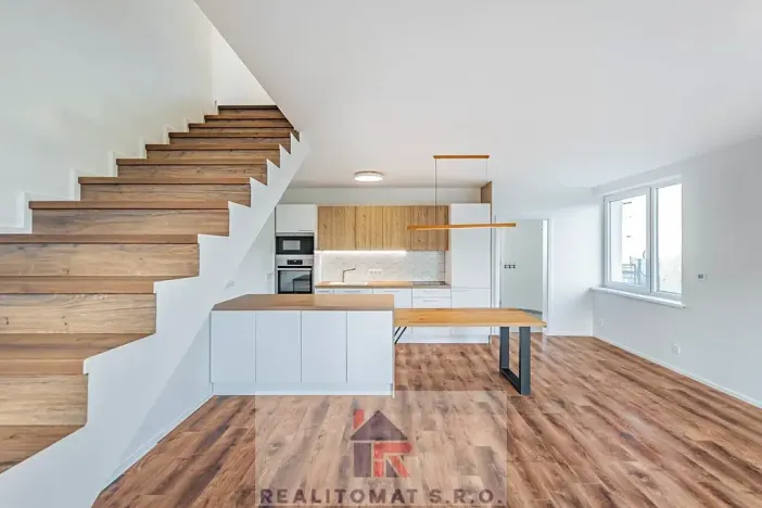 Prodej bytu 4+kk, Horoušany, Rubínová, 92 m2