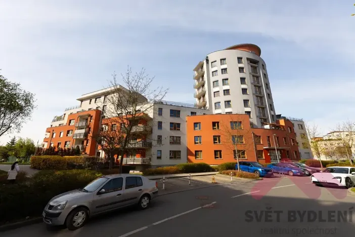 Pronájem bytu 3+kk, Praha - Záběhlice, Mattioliho, 83 m2