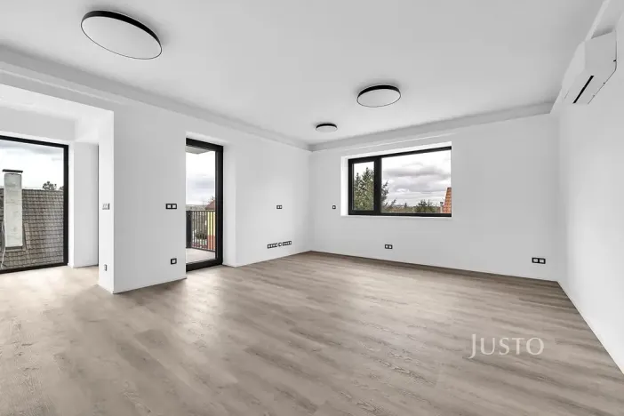 Pronájem bytu 4+kk, Praha - Šeberov, Na proutcích, 132 m2
