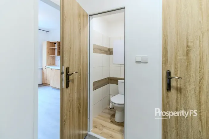 Pronájem bytu 1+1, Ústí nad Labem - Krásné Březno, Rozcestí, 40 m2