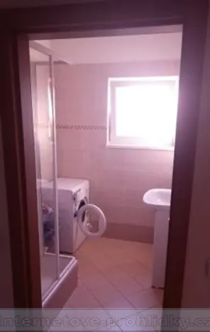 Pronájem pokoje, Praha - Háje, Mendelova, 20 m2