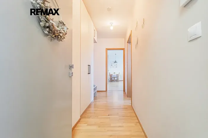 Pronájem bytu 2+kk, Praha - Libeň, Davídkova, 51 m2