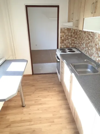 Pronájem bytu 2+1, Hlinsko, Družstevní, 44 m2